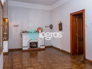 Foto 9 de PH en venta de 4 dormitorios c/ cochera en Centro