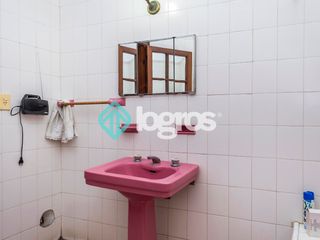Foto 35 de PH en venta de 4 dormitorios c/ cochera en Centro
