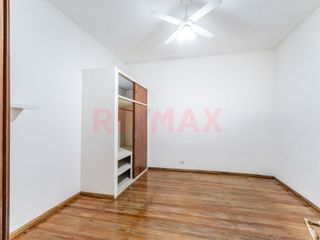 Foto 8 de VENTA PH 4 AMB. + TERRAZA + COCHERA - MONTE CASTRO