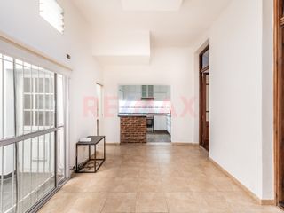 Foto 3 de VENTA PH 4 AMB. + TERRAZA + COCHERA - MONTE CASTRO