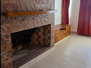 Foto 3 de Casa en  alquiler
