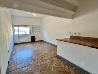 Foto 5 de Único depto fte. a la estación - Vta. Dta. - Apto Crédito!!!