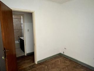 Foto 6 de Único depto fte. a la estación - Vta. Dta. - Apto Crédito!!!