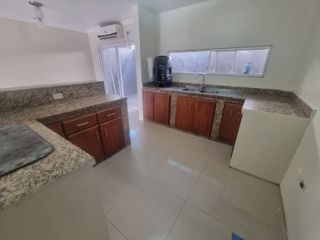 Foto 4 de Casa en venta en La Martina, Duran  GenF