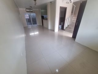 Foto 2 de Casa en venta en La Martina, Duran  GenF