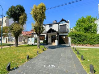 Foto 1 de Chalet de 5 ambientes - Alquiler Uso Comercial 24/36 meses - San José