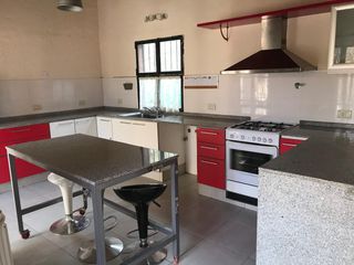 Foto 8 de Casa en ALQUILER amoblada y equipada, en Chacras de Coria. Lujan de Cuyo.