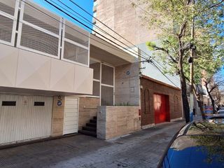 Foto 2 de Sensacional casa en echesortu 5 dormitorios cocheras piscina quincho jardin!