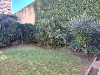 Foto 32 de Sensacional casa en echesortu 5 dormitorios cocheras piscina quincho jardin!