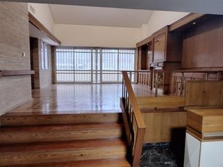 Foto 5 de Sensacional casa en echesortu 5 dormitorios cocheras piscina quincho jardin!
