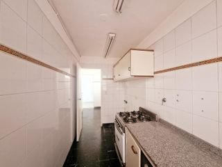 Foto 1 de Oportunidad, planta completa para remodelar