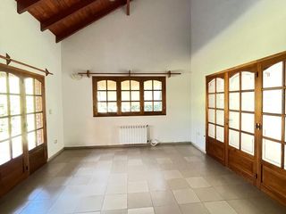 Foto 7 de Casa de Una Planta 2119 m2 de terreno, 4 dormitorios Las Delicias