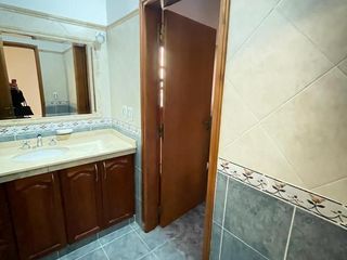 Foto 16 de Casa de Una Planta 2119 m2 de terreno, 4 dormitorios Las Delicias