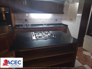 Foto 22 de Alquiler- Casa - Cocheras - Alberdi- Rosario