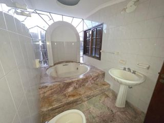 Foto 29 de Alquiler- Casa - Cocheras - Alberdi- Rosario