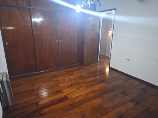 Foto 26 de Alquiler- Casa - Cocheras - Alberdi- Rosario