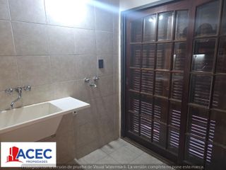 Foto 16 de Alquiler- Casa - Cocheras - Alberdi- Rosario