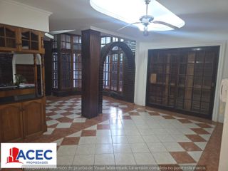 Foto 1 de Alquiler- Casa - Cocheras - Alberdi- Rosario