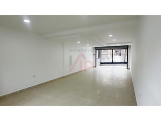 Foto 5 de AMPLIO Y ESTRATEGICO LOCAL COMERCIAL AV. RICARDO DURAN CUENCA