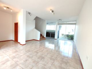 Foto 3 de Renta casa en Sangolquí, 200 m2 3 dormitorios