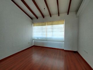 Foto 23 de Renta casa en Sangolquí, 200 m2 3 dormitorios