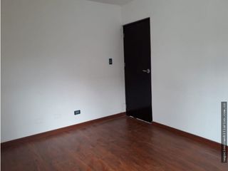 Foto 3 de VENTA CASA CEDRITOS