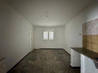 Foto 33 de ALQUILER LOCAL COMERCIAL+TERRENO SOBRE PUEYRREDON