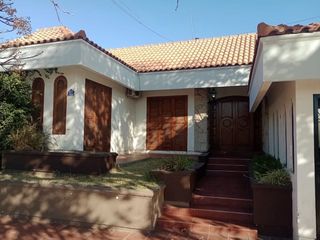 Foto 2 de CASA EN VENTA GRAL. SAN MARTÍN