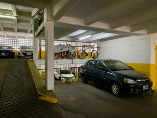 Foto 3 de VENTA COCHERA CUBIERTA 2°PISO EN COLEGIALES