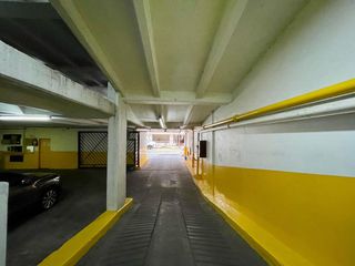 Foto 5 de VENTA COCHERA CUBIERTA 2°PISO EN COLEGIALES
