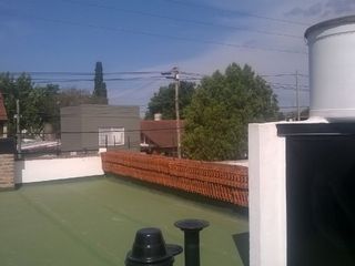 Foto 14 de CASA CON PARQUE Y PILETA EN TEMPERLEY