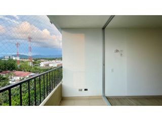 Foto 7 de Extraordinario apartamento esquinera con vista al bosque en Sierra Viento Conjunto Residencial con 3 alcobas y 2 parqueaderos. Cerritos. Galicia.