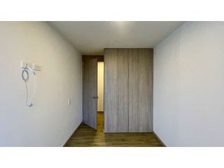 Foto 11 de Extraordinario apartamento esquinera con vista al bosque en Sierra Viento Conjunto Residencial con 3 alcobas y 2 parqueaderos. Cerritos. Galicia.
