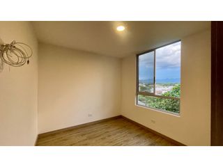 Foto 16 de Extraordinario apartamento esquinera con vista al bosque en Sierra Viento Conjunto Residencial con 3 alcobas y 2 parqueaderos. Cerritos. Galicia.