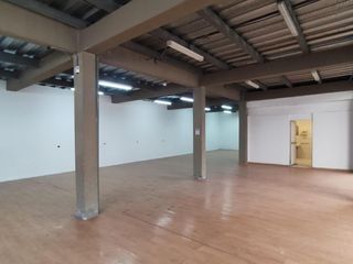 Foto 7 de Galpón en ALQUILER - 800m2 - INDUSTRIAL - SECTOR CRISTIANIA