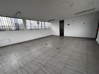 Foto 8 de ALQUILER DE OFICINA, AL COSTADO DEL AEROPUERTO