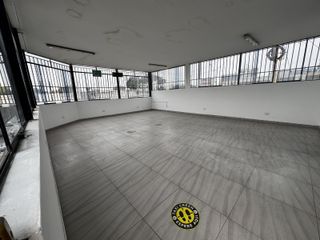 Foto 9 de ALQUILER DE OFICINA, AL COSTADO DEL AEROPUERTO