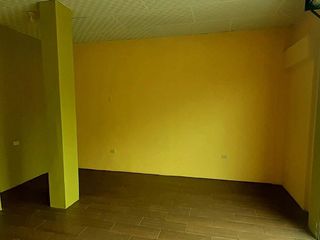 Foto 3 de Local Comercial en Ernesto Alban y Pasaje 1SO Cdla. del Maestro  EliC