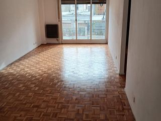 Foto 5 de Departamento en Alquiler - Belgrano 4 ambientes con cochera fija