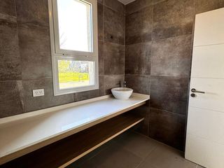 Foto 10 de Venta Casa a La Laguna en Santa Isabel II Maschwitz Escobar YM