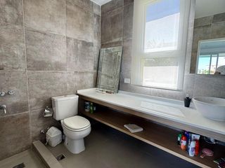 Foto 30 de Venta Casa a La Laguna en Santa Isabel II Maschwitz Escobar YM