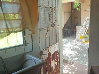 Foto 48 de Venta Casa en esquina const. sobre 2 lotes amplio fondo libre - Llavallol