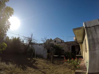 Foto 44 de Venta Casa en esquina const. sobre 2 lotes amplio fondo libre - Llavallol