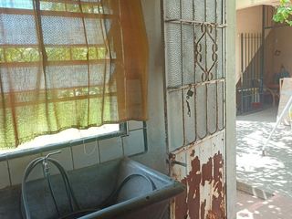Foto 49 de Venta Casa en esquina const. sobre 2 lotes amplio fondo libre - Llavallol