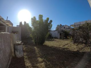 Foto 36 de Venta Casa en esquina const. sobre 2 lotes amplio fondo libre - Llavallol