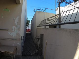 Foto 39 de Venta Casa en esquina const. sobre 2 lotes amplio fondo libre - Llavallol