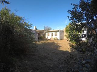 Foto 40 de Venta Casa en esquina const. sobre 2 lotes amplio fondo libre - Llavallol