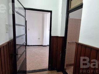 Foto 10 de Alquiler Casa en  Planta Baja PASILLO 2 dormitorios. sin expensas