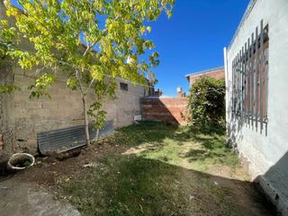 Foto 9 de SE VENDE AMPLIA CASA EN CALLE ADOFO CALLE A SOLO 5 MINUTOS DEL CENTRO DE SAN RAFAEL - MENDOZA