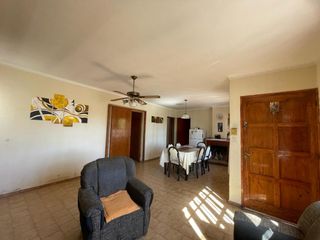 Foto 6 de SE VENDE AMPLIA CASA EN CALLE ADOFO CALLE A SOLO 5 MINUTOS DEL CENTRO DE SAN RAFAEL - MENDOZA